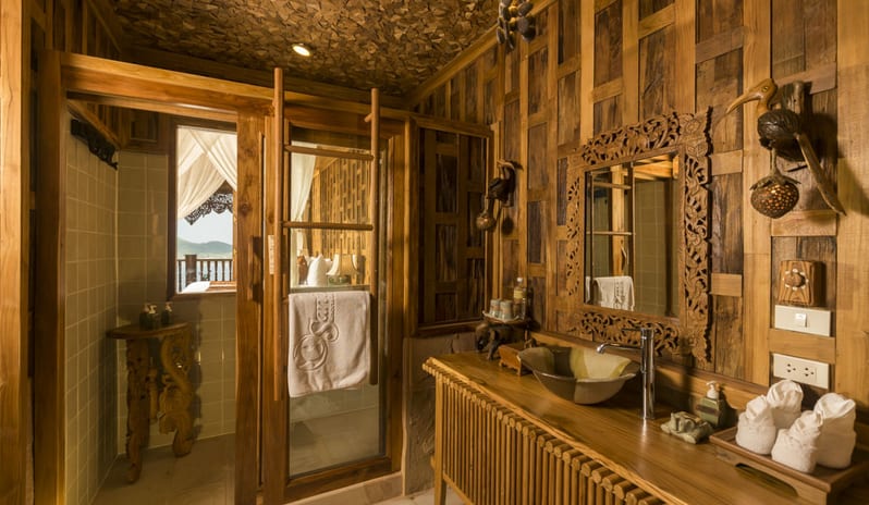 Santhiya Koh Yao - Supreme Deluxe Bay View Bathroom